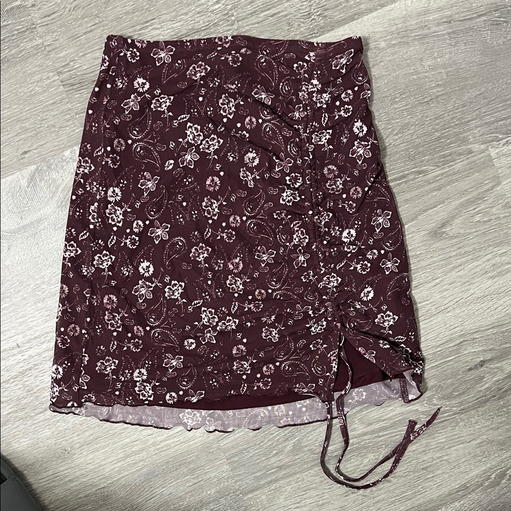 Hollister Burgundy Floral Pencil Skirt